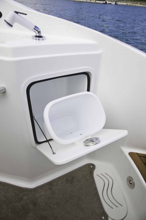 Trash Receptical The deckboat is a cross between a bowrider and a pontoon boat. It features a rather flat deck area with lots of room for people while still offering the speed and agility of a runabout.