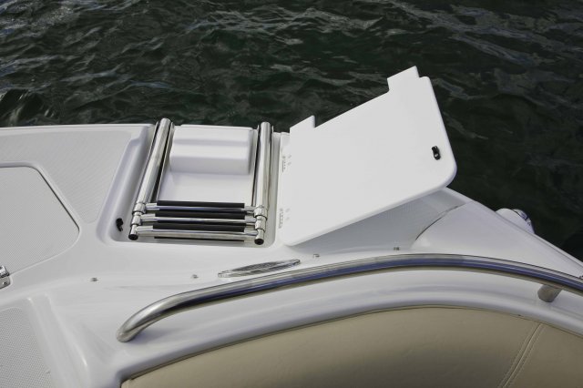 Ladder Is your family being pulled in different directions? Whether it's fishing, tubing, skiing or just cruising along enjoying the scenery, there are few forms of recreation that offer families the chance to reconnect like a day spent together on the water.