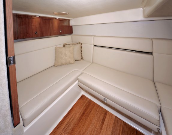 Aft Cabin Use your boat like a floating lake house that you can take wherever you wish. Tie up at a different marina each weekend. It is there to discover with a cruising vessel.