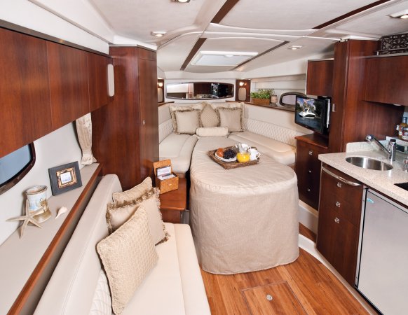 CAbin Fill In Cruisers are live aboard vessels that come in many configurations. Most common are express cruisers that have open cockpits. All have the amenities to overnight.