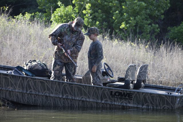 Frontier 1650SC A Frontier 1650SC is a Power and could be classed as a Jon Boat, or, just an overall Great Boat!